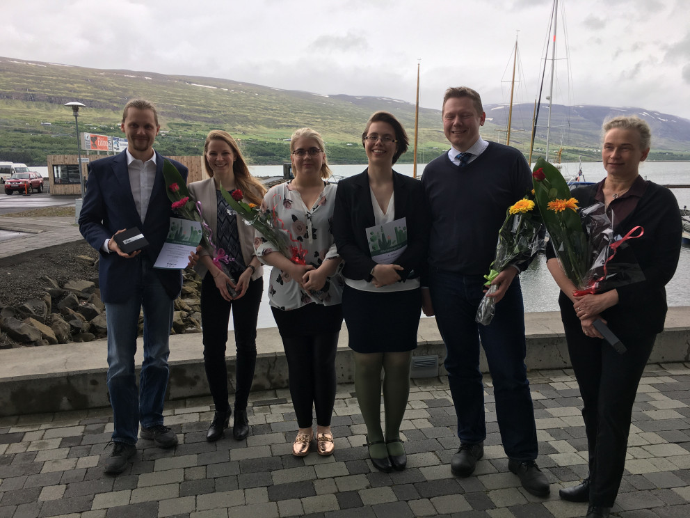 Hugmyndasmiðirnir sem komust í úrslit njóta veðurblíðunnar á Akureyri