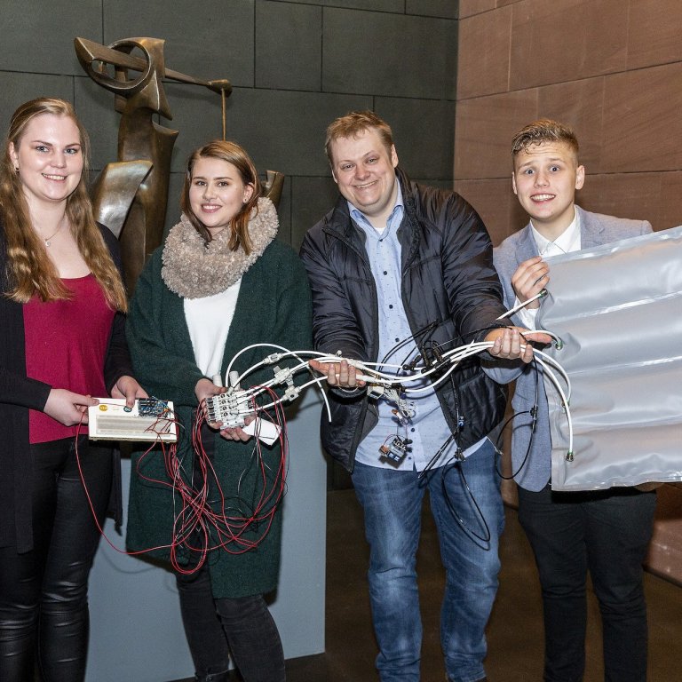 Teymi Tækniskólans: Katrín Eva Hafsteinsdóttir, Hrafnhildur Ósk Ásmundsdóttir, Róbert Orri Gunnarss…
